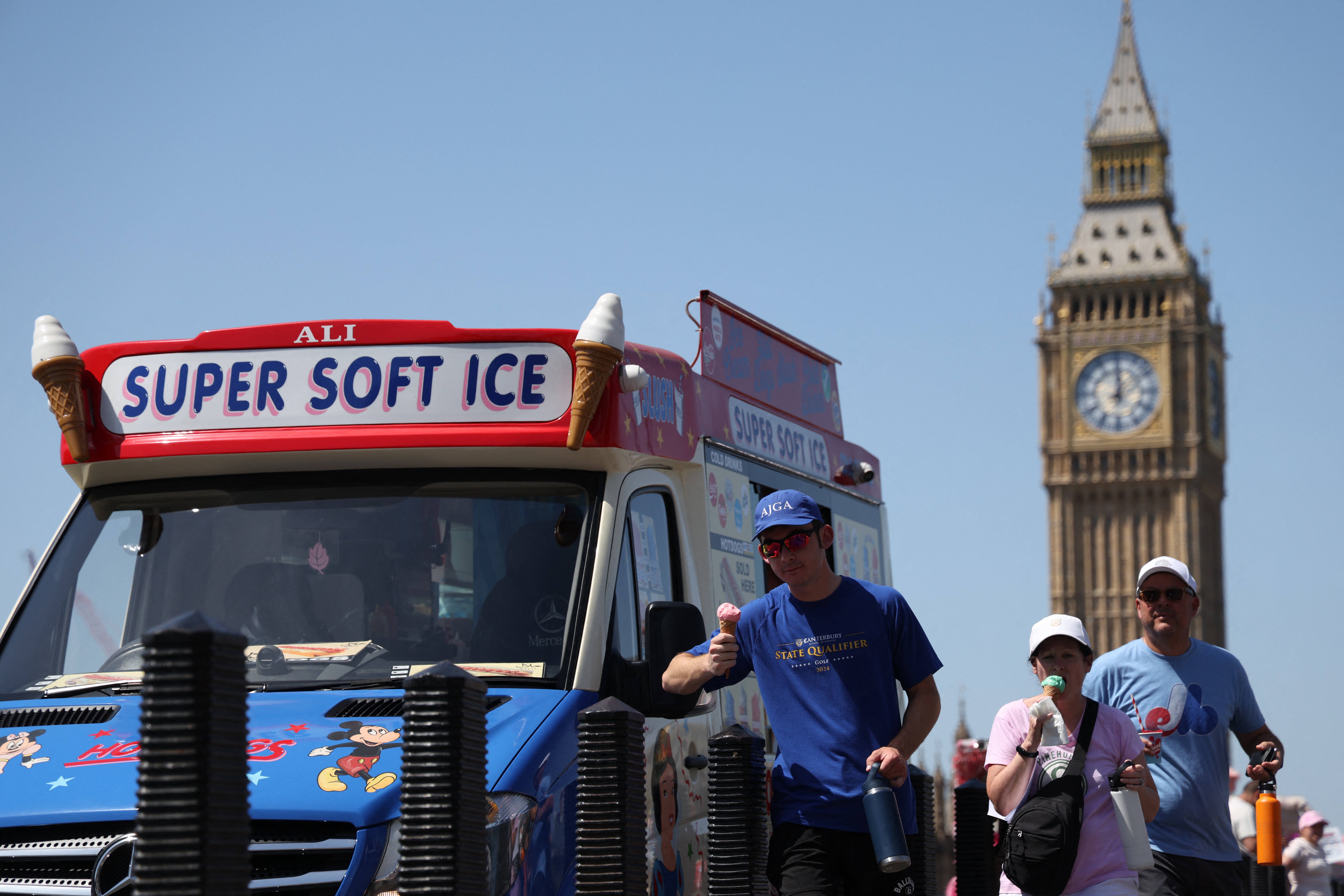 'Ban ice cream vans in anti-terror clean-up' of iconic London hotspot